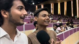 Awadh Ojha Sir in Patna Students Reaction