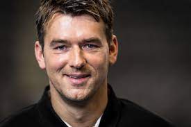 In einem von anfang an bestimmenden spiel zeigte die mannschaft um trainer valero rivera ihre ganze klasse.… Christian Prokop Wikipedia