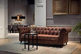 Furninova Churchill Chesterfield Sofa Mit Vintage Leder Im Klassischen Ambiente Wohnzimmer Sofa Chesterfield Wohnzimmer Wohn Mobel