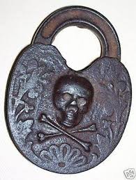 Asma Kapi Kilidi Skull Antiques Old Keys