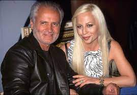 Is it just us, or does hanging with donatella versace suddenly seem like the most fun idea in the world? Who Is Donatella Versace Fun Facts About Donatella Before American Crime Story Season 2