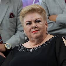 Murió Paquita la del Barrio a los 77 años