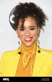 Winter jasmin hi-res stock photography and images