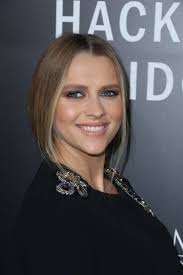 The image could not be loaded. Teresa Palmer Hacksaw Ridge Premiere 05 Gotceleb