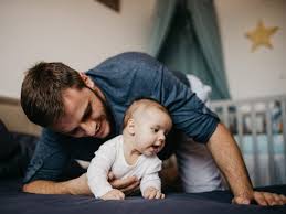 Don't get overwhelmed looking at all the wrong father's day gift ideas. 47 Best Gifts For New Dads In 2021