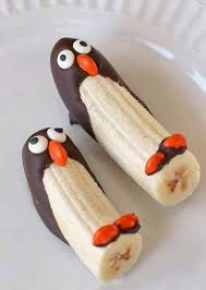 Smarties Bananes Et Chocolat Des Pingouins Rigolos Recettes De Cuisine Nourriture Drole Recette