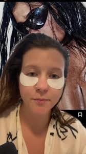 Bring back the natural a la grunge #grungeaesthetic #kyliejenner #cle...