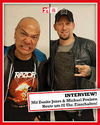 Wer das allererste album mit dem vergleicht, was wir jetzt machen, der hört, wie die band ihren stil weiterentwickelt und sich gleichzeitig. Radio 21 Wir Trafen Beim Volbeat Konzert Letzte Woche In Der Frankfurter Festhalle Sowohl Volbeat Sanger Michael Poulsen Als Auch Danko Jones Zum Interview Ab 20 Uhr Reden Sie Bei