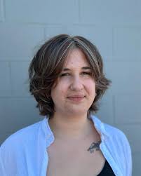 Rae Bartlett (@queerwithamullet) • Instagram photos and videos