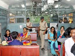 Ticketless Travellers In 1st Class Of Mumbai Locals Dip In