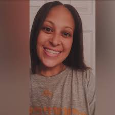 What food truck vendors are available for a Thursday summer evening event  in Knoxville?