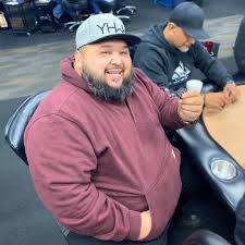 The $25k Art of Poker ended in a 4-way even chop between AJ, Kenny,  Dominic, and Paul. They would play it out for the trophy and the eventual  winner was Kenny Hernandez