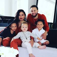 Express sport has rounded up everything you need to know about steph curry's wife and children. How Many Kids Does Ayesha Curry Have Popsugar Family