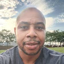 Stuttering Henry: Charles, Henry, Ellison, Regina, Jackson, Valerie, Cali,  Elleonora: 9781737173557: Amazon.com: Books