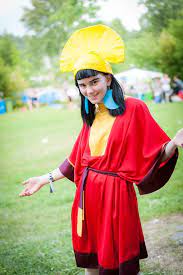 Kuzco By Mephoto Nbsp The Character Are From The Emperor Rsquo S New Groove Disney Nbsp Copy Cosplay Outfits Cosplay Costumes The Emperor S New Groove