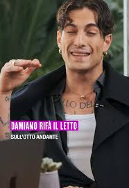 La casa di @Damiano David è in ordine quasi quanto quella di David Beckham.  🤯 La versione integrale di questa puntata di Supernova è disponibile su  YouTube, Spotify e tutte le piattaforme audio. Link ...