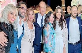 زفاف هنادي مهنا وأحمد خالد صالح احتفلا الليلة بزواجهما وعقد قرانهما في حفل عائلي في القاهرة، وحضره أيضاً عدد من نجوم الفن والذين حرصوا على مشاركتهما فرحتهما. Ø¨ÙˆØ§Ø¨Ø© Ø§Ù„Ø£Ù‡Ø±Ø§Ù…