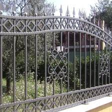 I cancelli in ferro zincato sono realizzati in ferro zincato e questo permette al cancello di resistere agli agenti atmosferici in eterno. Quanto Costano I Cancelli Scorrevoli Habitissimo