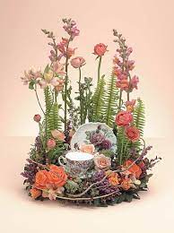 Our funeral flower collections wordlessly convey an appreciation for the role that the decedent played in the sender's life. Pin By Maria Guadalupe Pitones On Floral Arrangments Unique Floral Arrangements Funeral Flower Arrangements Funeral Floral Arrangements