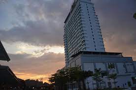 Dark gold on font and button line also adds a more elegant concept. Hotel Tenera Bandar Baru Bangi In Kuala Lumpur Room Deals Photos Reviews