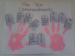 Preschoolers are some of the busiest little people on the planet. Teaching Bible Stories To Children Moses Crafts At Home With Zan