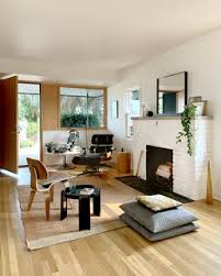 Living room flooring is a big investment, as it'll most likely be one of the biggest, if not the biggest room in the house to furnish. Best 60 Modern Living Room Floors Design Photos And Ideas Dwell