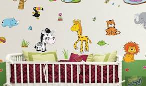 أفضل طريقة لعمل ورق جدران رائع لغرف نوم الصغار Home Decor Kids Rugs Home Decor Decals