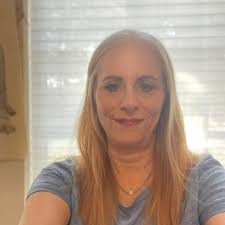 Becky Briggs (@beckykbriggs)