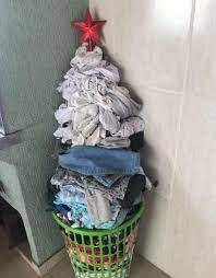 Someone Decorated For Christmas Early And Quick Call Martha Stewart Funny Christmas Tree Christmas Memes Christmas Memes Funny