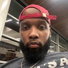 Samuel Arvin's Instagram, Twitter & Facebook