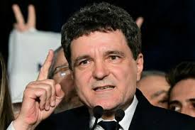 Förloraren i rumänska presidentvalet kräver att valet görs om