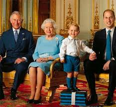 Todos los jóvenes de la familia real británica, desde el duque de cambridge hasta su hija charlotte, han tenido que acomodarse al exigente protocolo marcado por isabel ii. Familia Real Britanica Tem Grupo No Whatsapp Entenda Estrelando