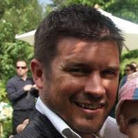 2500+ "Gavin &" profiles