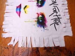 Digging my stash of flannel shirts out of storage is one of my favorite things about fall. How To Make A No Sew Pillow From An Upcycled T Shirt How Tos Diy