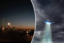 UFO shock: 'Alien spaceship' spotted ...