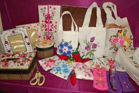 Oct 22, 2018 · siapa yang nggak kenal lumpia? Kerajinan Tekstil Pengertian Contoh Dan Jenisnya Terbaik