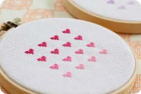 Victorian valentine #1 cherub counted cross stitch chart pattern. Cross Stitch Ombre Hearts