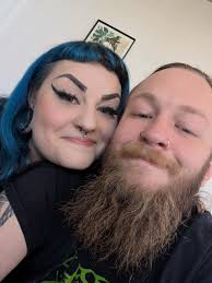 Face Card Friday discussion in Actually Unhinged BPD Memes group