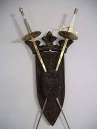 Vintage Shield With Fencing Crossed Swords Decorative Spain Wall Hanging Unbranded Wall Hanging Decor Hanging