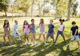 Cajita de sorpresas, expresiones para los más chiquitos, juegos y pasatiempos. Juegos Recreativos Para Ninos 8 Divertidas Actividades Para Jugar Al Aire Libre
