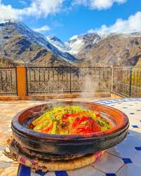 Tajine Cuisine Marocaine In 2020 Moroccan Food Food