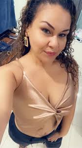 Roman Catholic Woman Seeking Faith-Based Friendship and Marriage