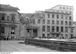 Berlin 1945 Neue Reichskanzlei Am Wilhelmplatz Reichskanzlei Berlin Geschichte Berlin 1945