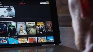 Généralement, les deux versions vf et vostfr sont disponibles gratuitement pour chaque épisode présenté. Rien Ne Semble Pouvoir Arreter Netflix En 2019 Le Soir Plus