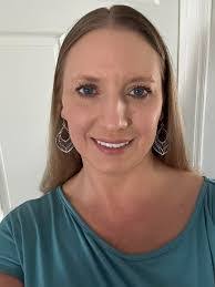 Amanda Harrod's Instagram, Twitter & Facebook