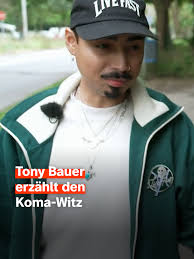 Gründe, warum man sich beim besten Kumpel nicht meldet… Tony Bauer klärt  auf! #bestfriendproblems #freundschaft #kommunikation #lustigemomente  #Storytime