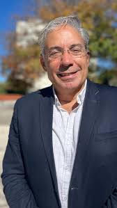 Robert Silva dijo que el tema central de la campaña, “es la mugre de  Montevideo”., El senador del Partido Colorado, criticó duramente al Frente  Amplio por la “pésima gestión” de recolección de ...