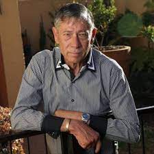 Companion dialogue now on honey hunter. South Africa S Super Sleuth Piet Byleveld Dies