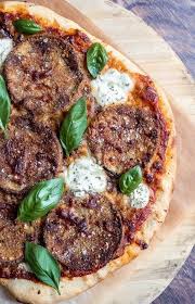 Eggplant Parmesan Pizza With Ricotta Smells Like Home Recipe In 2020 Pizza Recipes Homemade Eggplant Recipes Parmesan Eggplant Parmesan