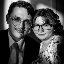 Are there stores in Grand Rapids that buy used books?